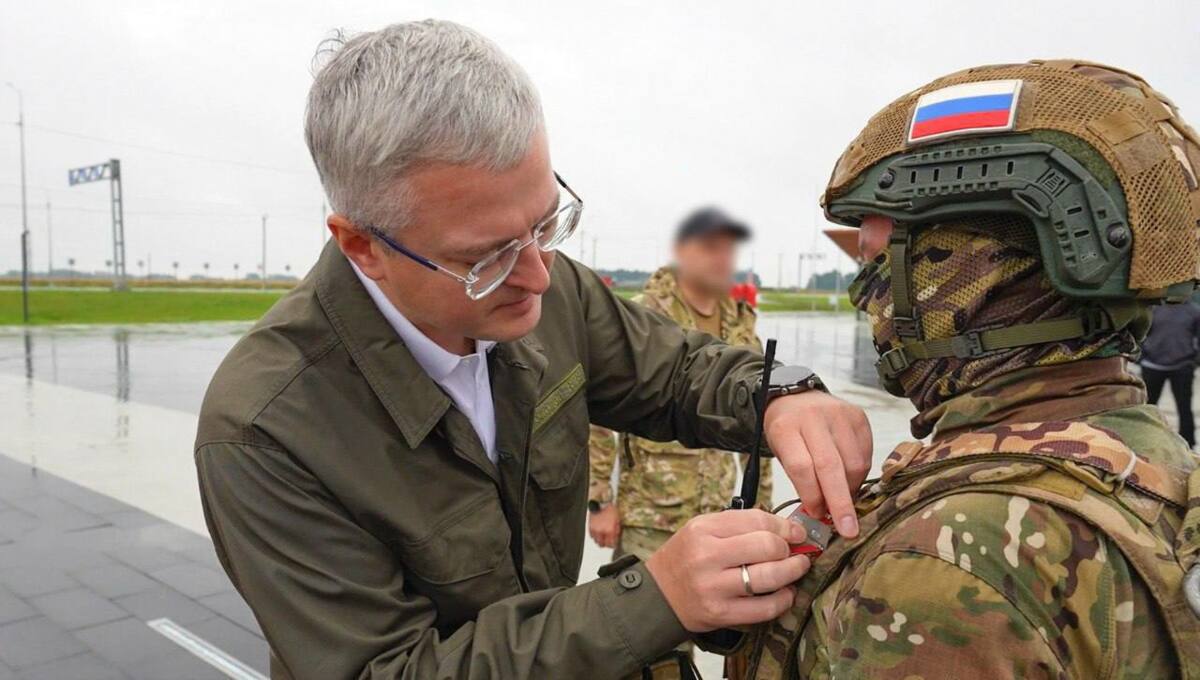 Награды за вклад в освобождение Курской области вручили бойцам 40-й бригады морской пехоты по инициативе Владимира Солодова