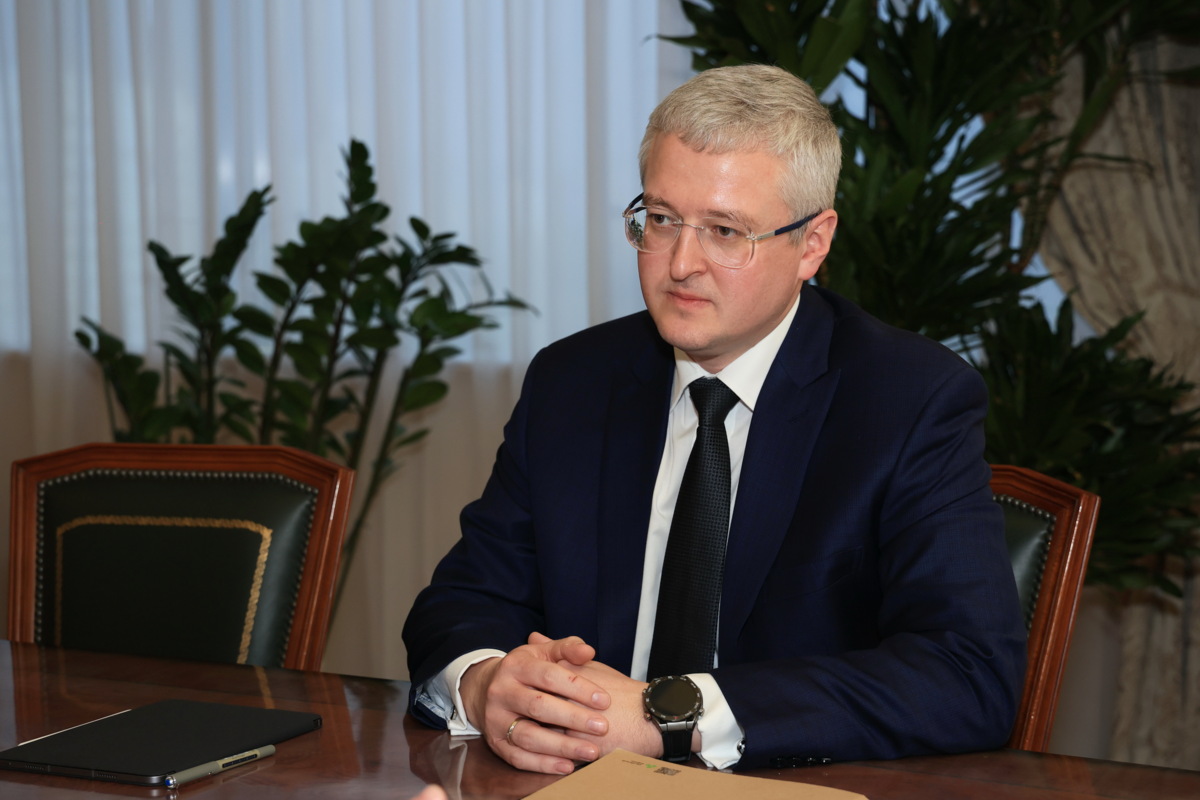Губернатор Камчатки заручился поддержкой МЧС России в части ответственности туроператоров