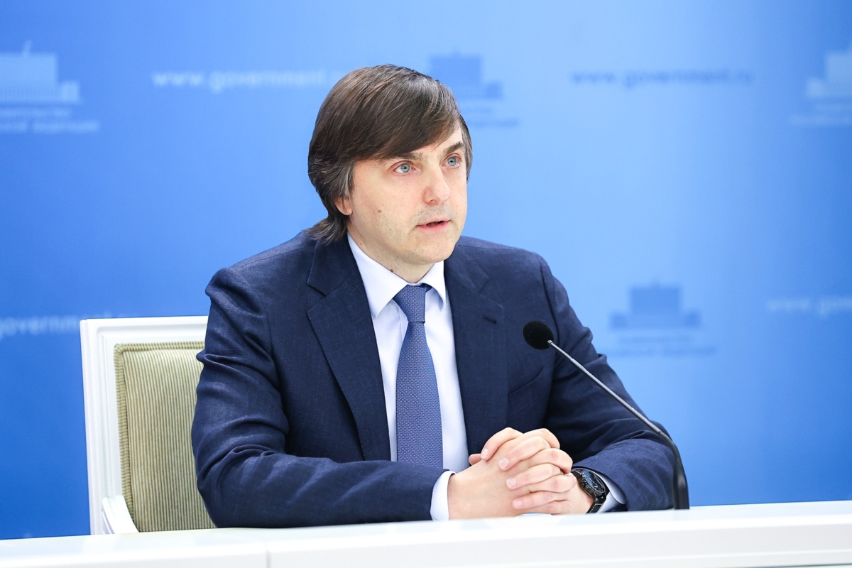 Сергей Кравцов: «Наша задача – привести в нормативное состояние как можно больше детских лагерей»
